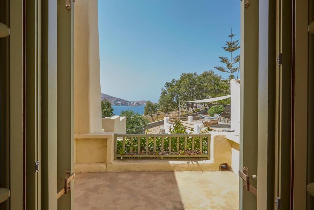 Ochre Dream, Beach Front & Sunset Villa Naousa Εξωτερικό φωτογραφία