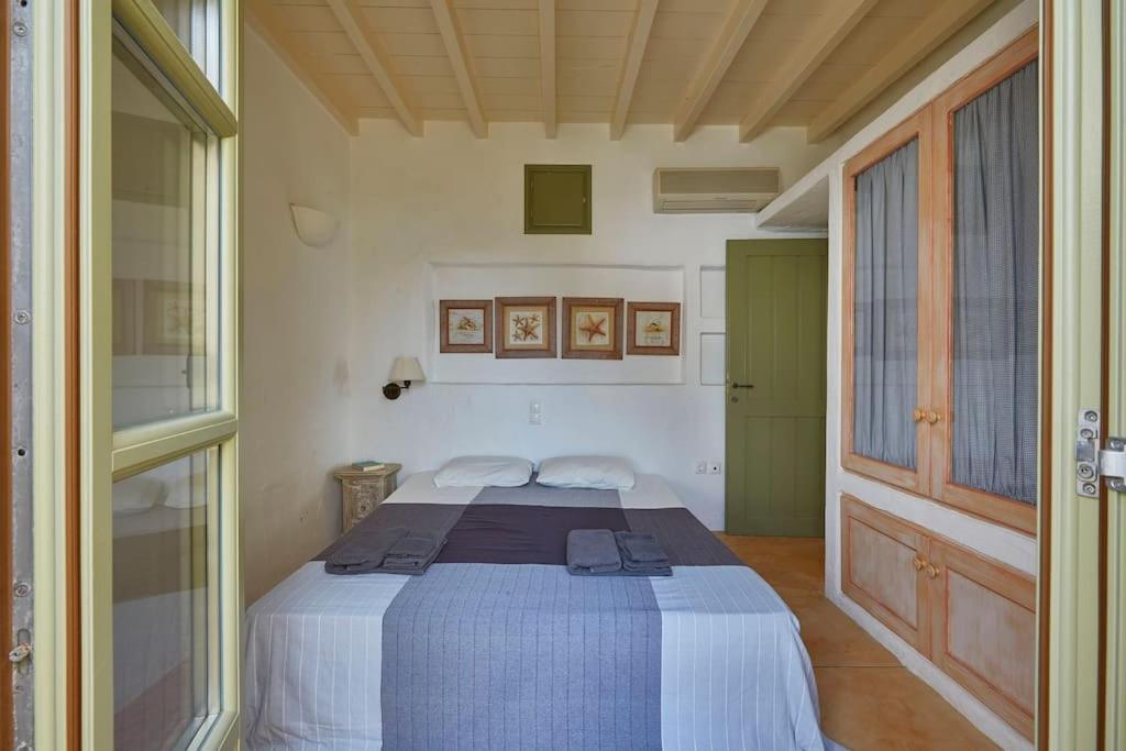 Ochre Dream, Beach Front & Sunset Villa Naousa Εξωτερικό φωτογραφία