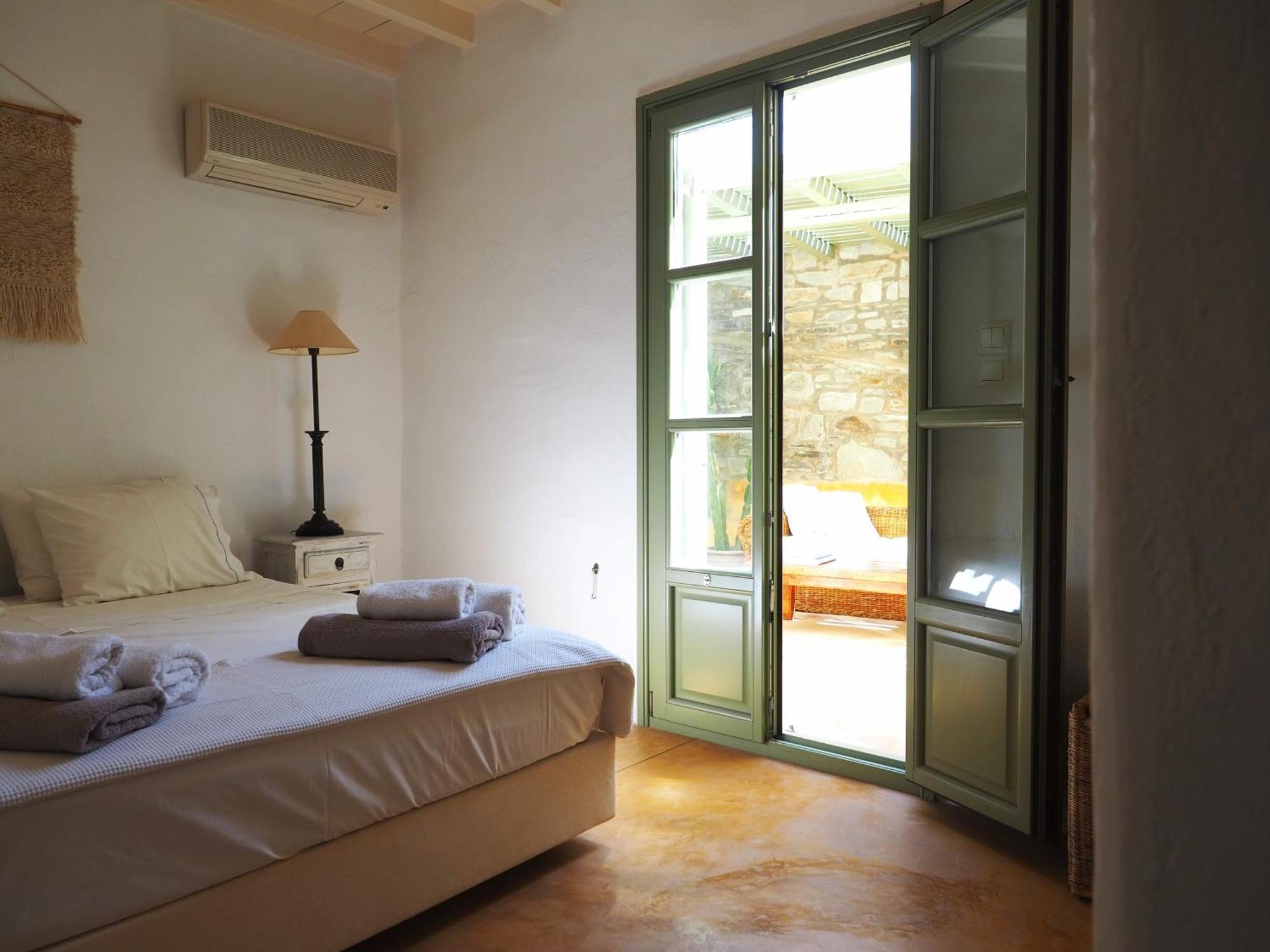 Ochre Dream, Beach Front & Sunset Villa Naousa Εξωτερικό φωτογραφία